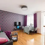 Elektoralna 12a - Colorful With Balcony By Renters Appartamento Varsavia